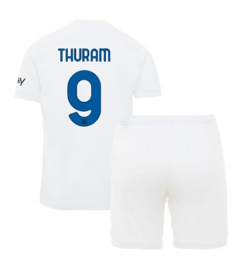 Inter Milan Marcus Thuram #9 Replika Babytøj Udebanesæt Børn 2023-24 Kortærmet (+ Korte bukser)